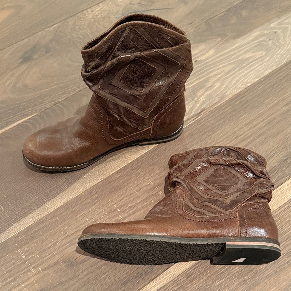 Brown Ankle Boots with Geometric Design